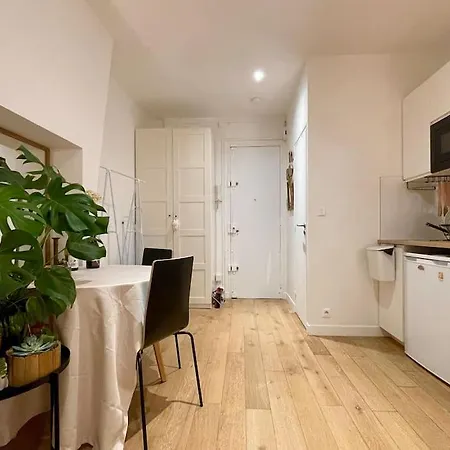 Apartment Sur Les Toits De
